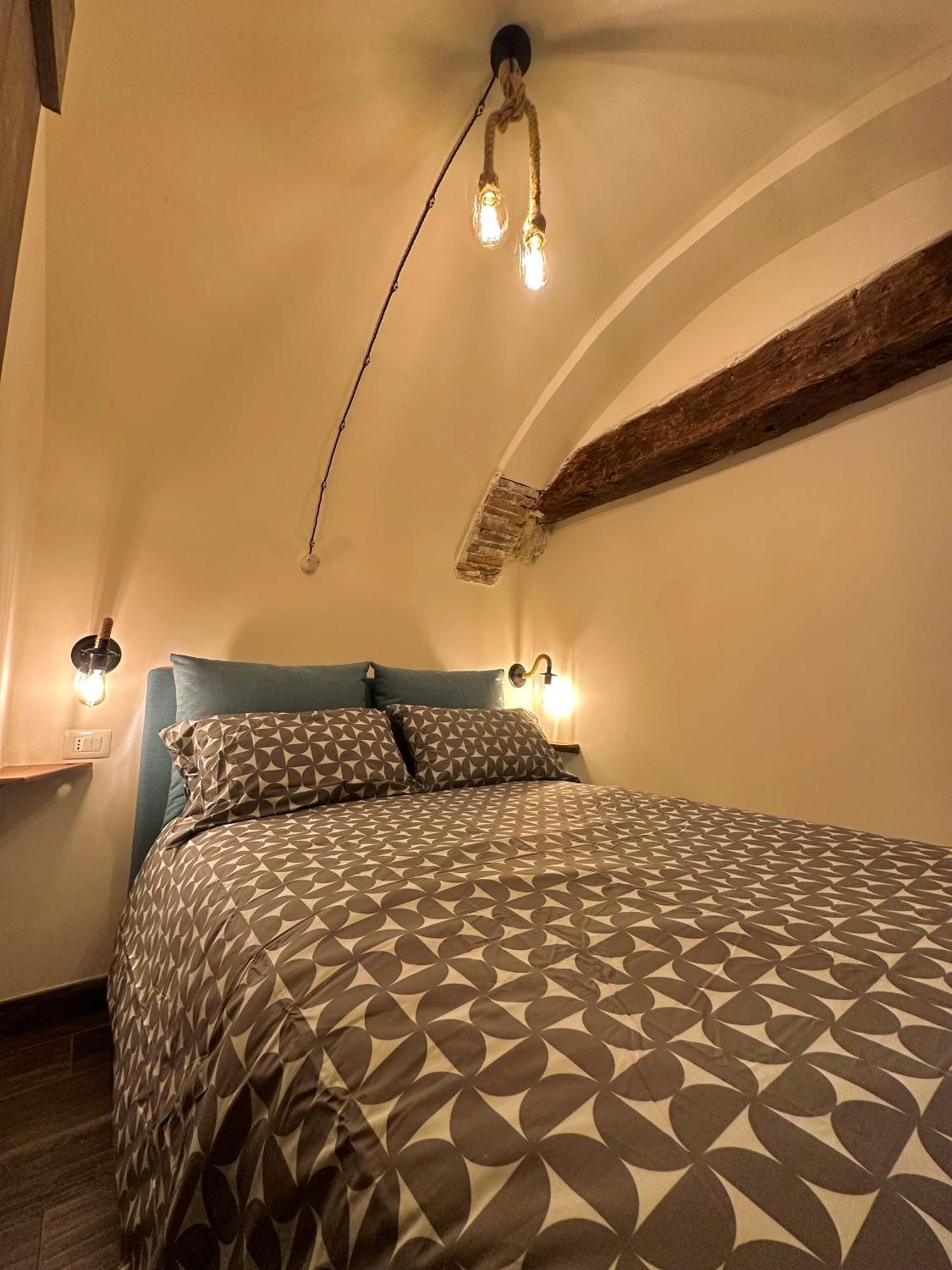 A Casa Di Dalty Villa Ривизондоли Екстериор снимка
